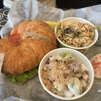 Chicken Salad Chick - Southern Near Me - Orlando, Florida