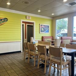 Captain D's