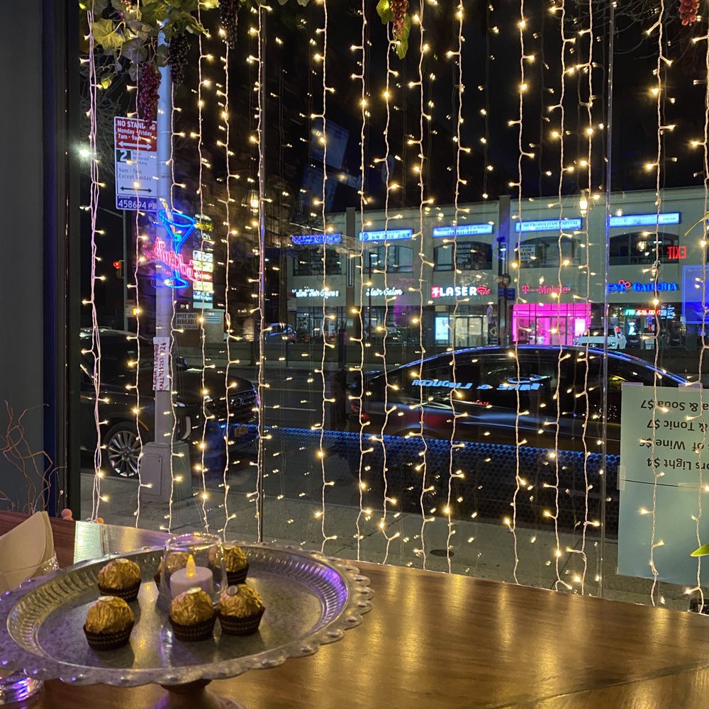 Firefly - Cocktail Bars Near Me - Flushing, New York