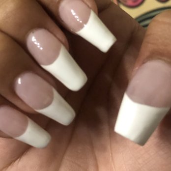 Apple Nails One - this is the design it's very sloppy they didn't file it right so it's bumpy. - Nail Salons Near Me - Los Angeles, California