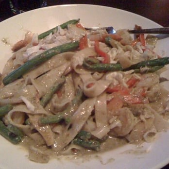 Wok n Fire STC - green curry noodles with shrimp, crab and veggies - Sushi Bars Near Me - St Charles, Illinois