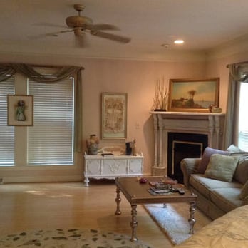 Butterfly Creek Inn Tryon - The Grand Tryon - Bed & Breakfast Near Me - Columbus, North Carolina