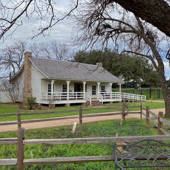 Mayborn Museum - Historic Village - Museums Near Me - Waco, Texas