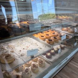RingO's Donuts - Donuts