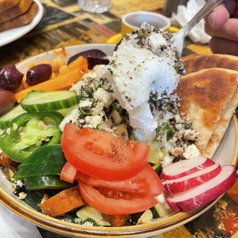 Brookline Lunch - Zatar bowl - Diners Near Me - Cambridge, Massachusetts