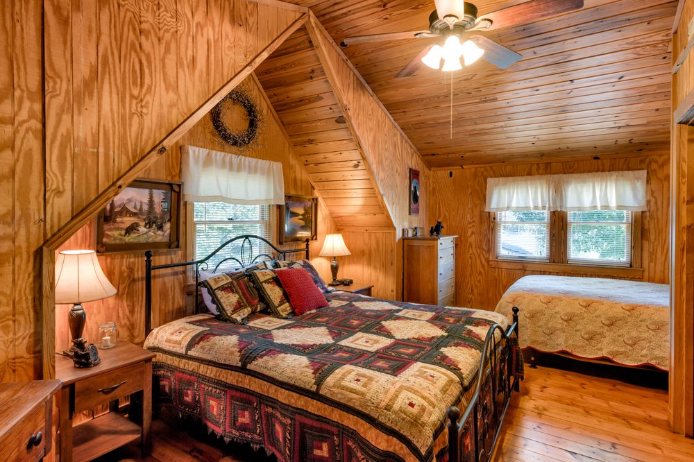 RIPPLING WATERS RETREAT Updated July 2024 24 Photos 209 Old