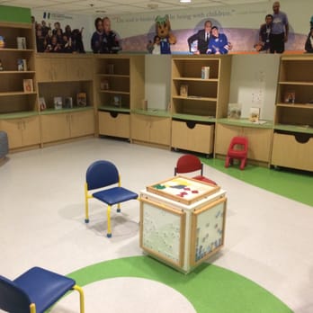 Hackensack University Medical Center - Childrens library - Medical Centers Near Me - Hackensack, New Jersey