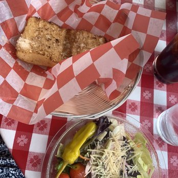 Vinny Vanucchi's - Salad and bread before the entree - Italian Near Me - Dubuque, Iowa Vinny Vanucchi's - Salad and bread before the entree - Italian Near Me - Dubuque, Iowa