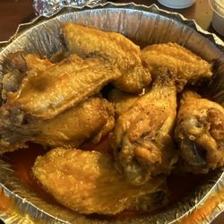 Sal's Pizzeria - Regular wings