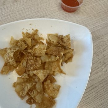 China Bros - Complimentary fried wontons - Chinese Near Me - Eastvale, California