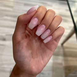 Nu Nails & Spa - Ombré nails