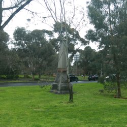 Royal Park - Memorial