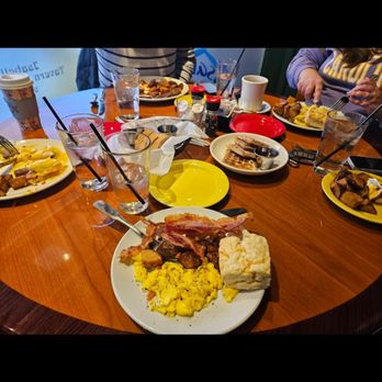 Isabella's - Tapas/Small Plates Near Me - Frederick, Maryland
