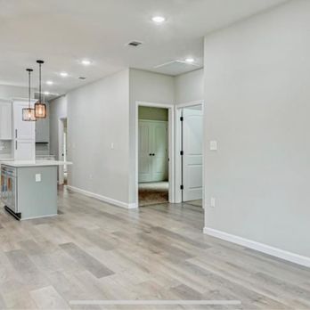 USA Mitigation - Luxury Vinyl Plank Flooring in New Construction - Damage Restoration Near Me - Houston, Texas USA Mitigation - Luxury Vinyl Plank Flooring in New Construction - Damage Restoration Near Me - Houston, Texas