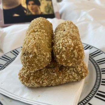Tango de Mayo - Croquetas de morcilla - Hotels Near Me - Buenos Aires, C Tango de Mayo - Croquetas de morcilla - Hotels Near Me - Buenos Aires, C