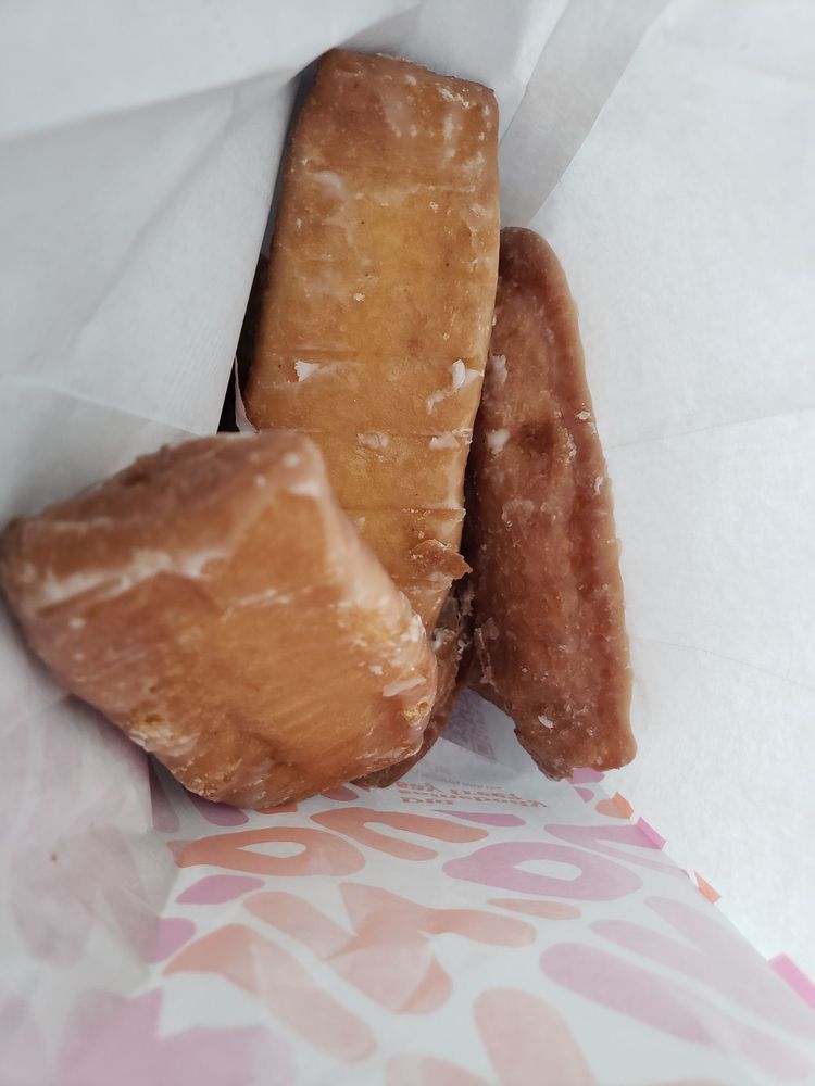 Dunkin' Logo
