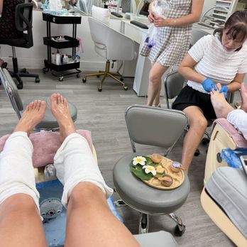 Shiny Nails - Felling blessed getting a $55 pedicure - Nail Salons Near Me - Brentwood, California