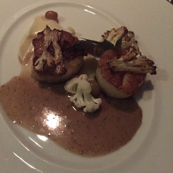 Polo Lounge - Scallops - New American Near Me - Beverly Hills, California