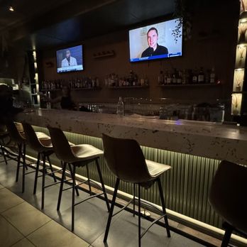 Social - Cocktail Bars Near Me - Vancouver, British Columbia