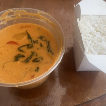 Haven Asian Eatery - Red/Green Curry with Chicken - Asian Fusion Near Me - Eden Prairie, Minnesota Haven Asian Eatery - Red/Green Curry with Chicken - Asian Fusion Near Me - Eden Prairie, Minnesota