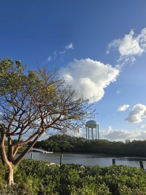 West Lake Park by null