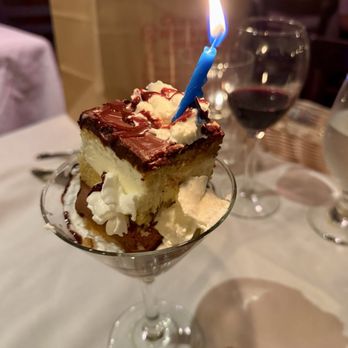 Beef 'N Bottle - Birthday dessert (complimentary) - Steakhouses Near Me - Charlotte, North Carolina