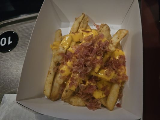 Movie Tavern Tucker by null