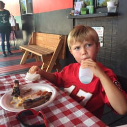 Robert's Smokin' BBQ