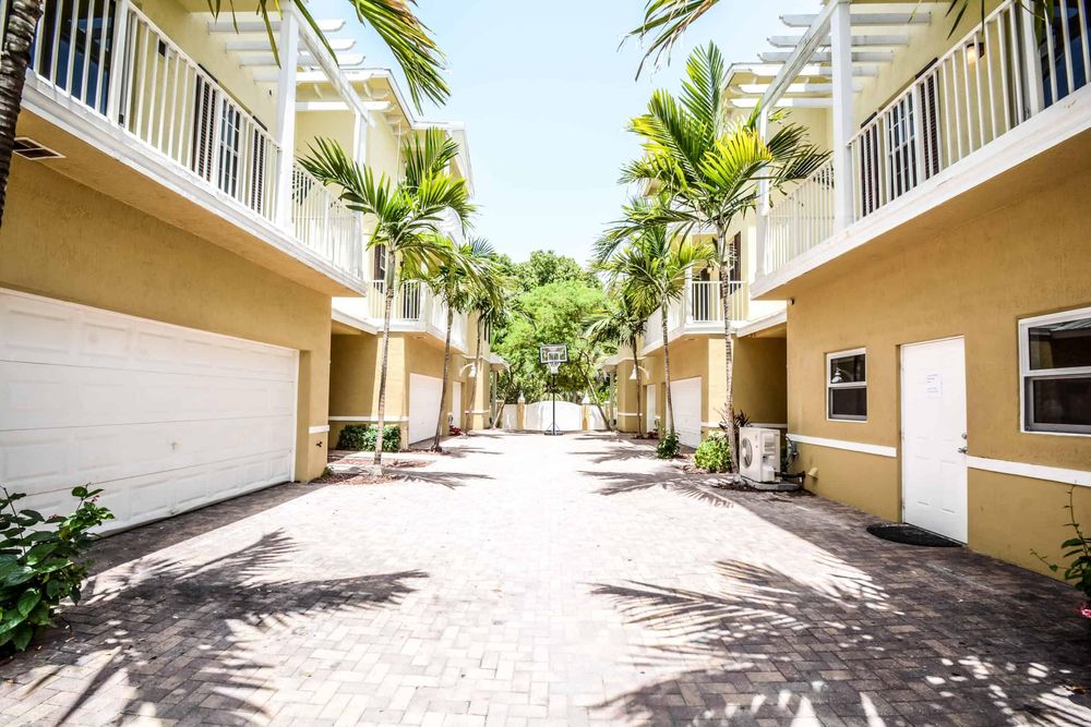 Ambrosia Behavioral Health - grief counselor in Riviera Beach, FL