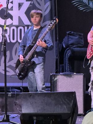 House of Music & Entertainment (HOME Bar) by null