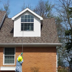 Advantage Pest Control - We are able to spray from the roofline down.