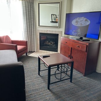 Residence Inn Newark Silicon Valley - Living room - Hotels Near Me - Newark, California Residence Inn Newark Silicon Valley - Living room - Hotels Near Me - Newark, California