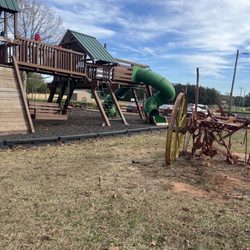 Twin Oaks Fun Farm - Playground