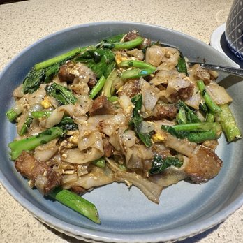 Khao Hom - Pad Se-Ew - Thai Near Me - Hayward, California