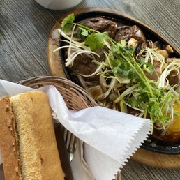 Bò Né