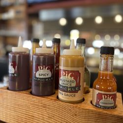 Pig In a Pickle - Sauces: mild, spicy, Carolina style