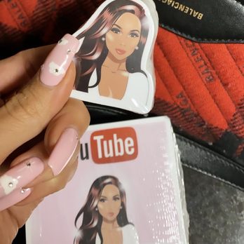 Creative Touch Nail Salon - Nail Salons Near Me - Los Angeles, California