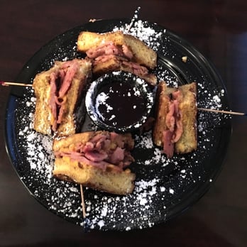 Broadway Grill - Monte Cristo sandwich with jam for dipping - yummy - American Near Me - Veneta, Oregon Broadway Grill - Monte Cristo sandwich with jam for dipping - yummy - American Near Me - Veneta, Oregon