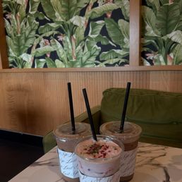 Raspberry kiss matcha, Nutella latte Raspberry kiss matcha, Nutella latte