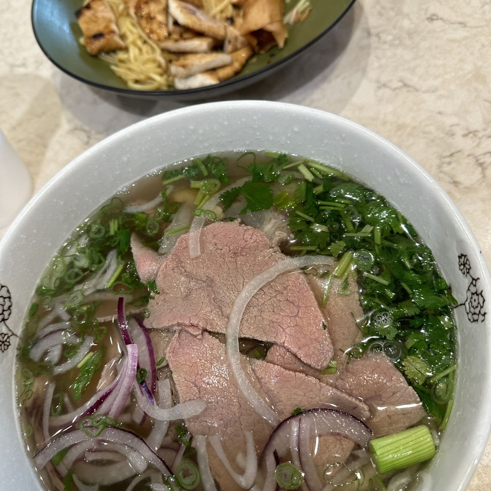 V Bistro - Vietnamese Near Me - Conroe, Texas V Bistro - Vietnamese Near Me - Conroe, Texas