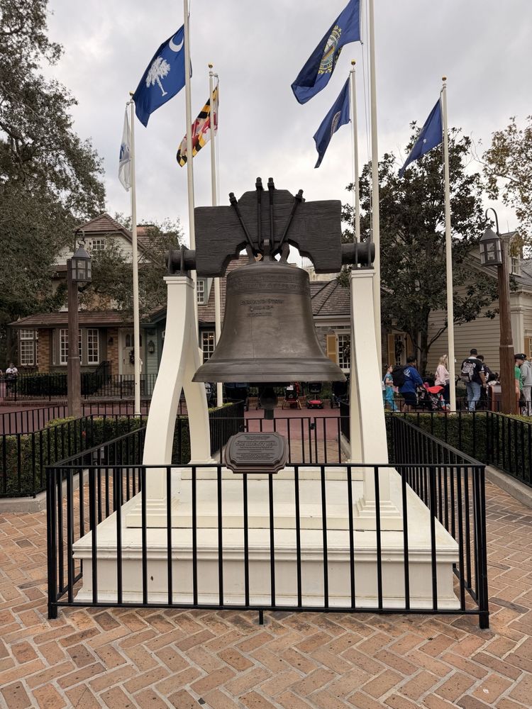 Liberty Square Logo