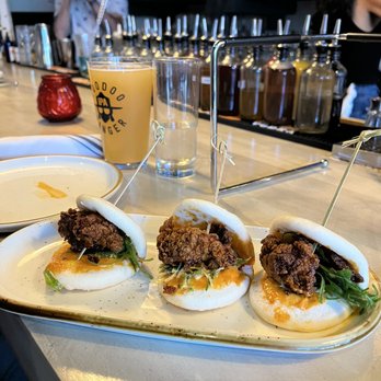 Ella’s - Nashville Hot Chicken Bao's - Pizza Near Me - Huntington, New York