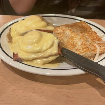 IHOP - Eggs Benedict - American Near Me - Covington, Georgia