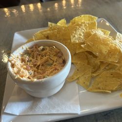 37 Cedar Restaurant & Bar - Peminto Cheese n chips