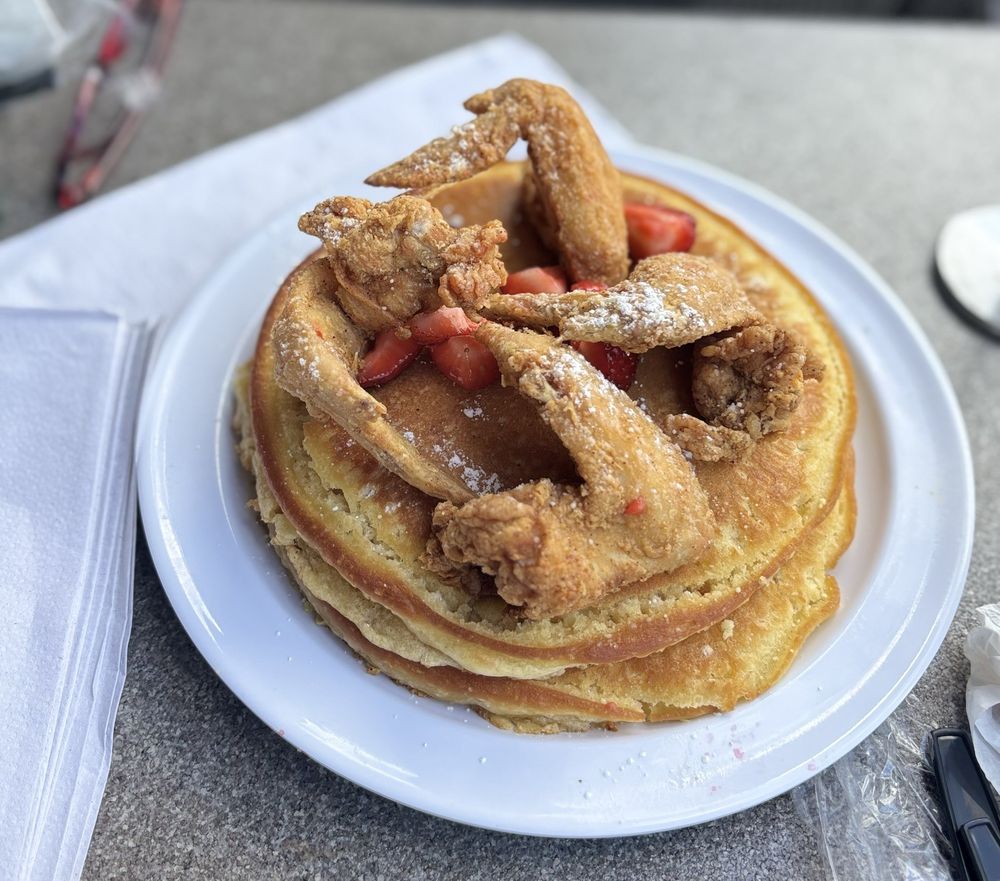 Food from Encore Rouge