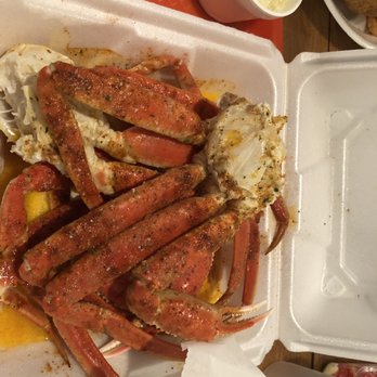 BIG T’S Seafood Restaurant - American Near Me - Grovetown, Georgia
