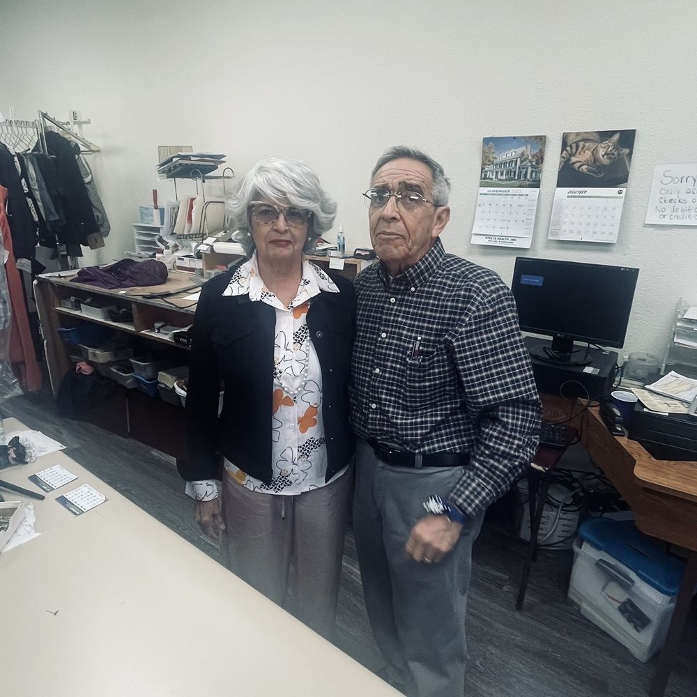 Sarita's Custom Sewing - Sewing & Alterations Near Me - El Paso, Texas Sarita's Custom Sewing - Sewing & Alterations Near Me - El Paso, Texas