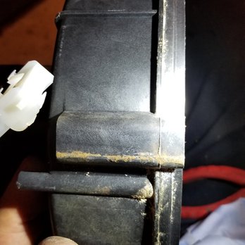Service Experts Chicago - Cracks in improperly installed Draft Inducer Motor - Heating & Air Conditioning/HVAC Near Me - Wheeling, Illinois Service Experts Chicago - Cracks in improperly installed Draft Inducer Motor - Heating & Air Conditioning/HVAC Near Me - Wheeling, Illinois