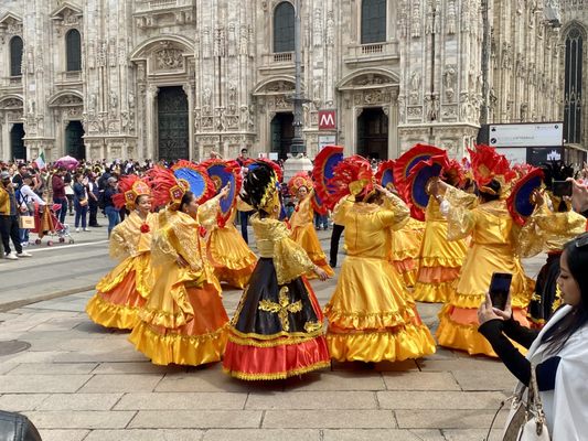 Piazza del Duomo by null