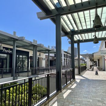 Ala Moana Center - Shopping Centers Near Me - Honolulu, Hawaii